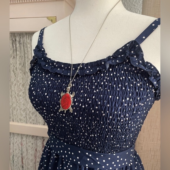 Silver Cornelian Sea Turtle Pendant Necklace with Chain | Carnelian Variant - Picture 8 of 8